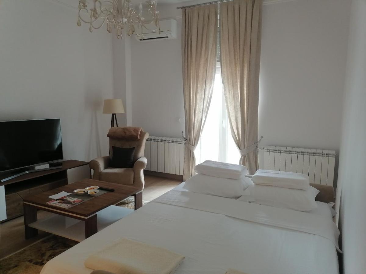 Apartamento Beograd centar Exterior foto