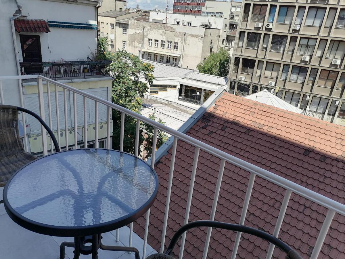 Apartamento Beograd centar Exterior foto